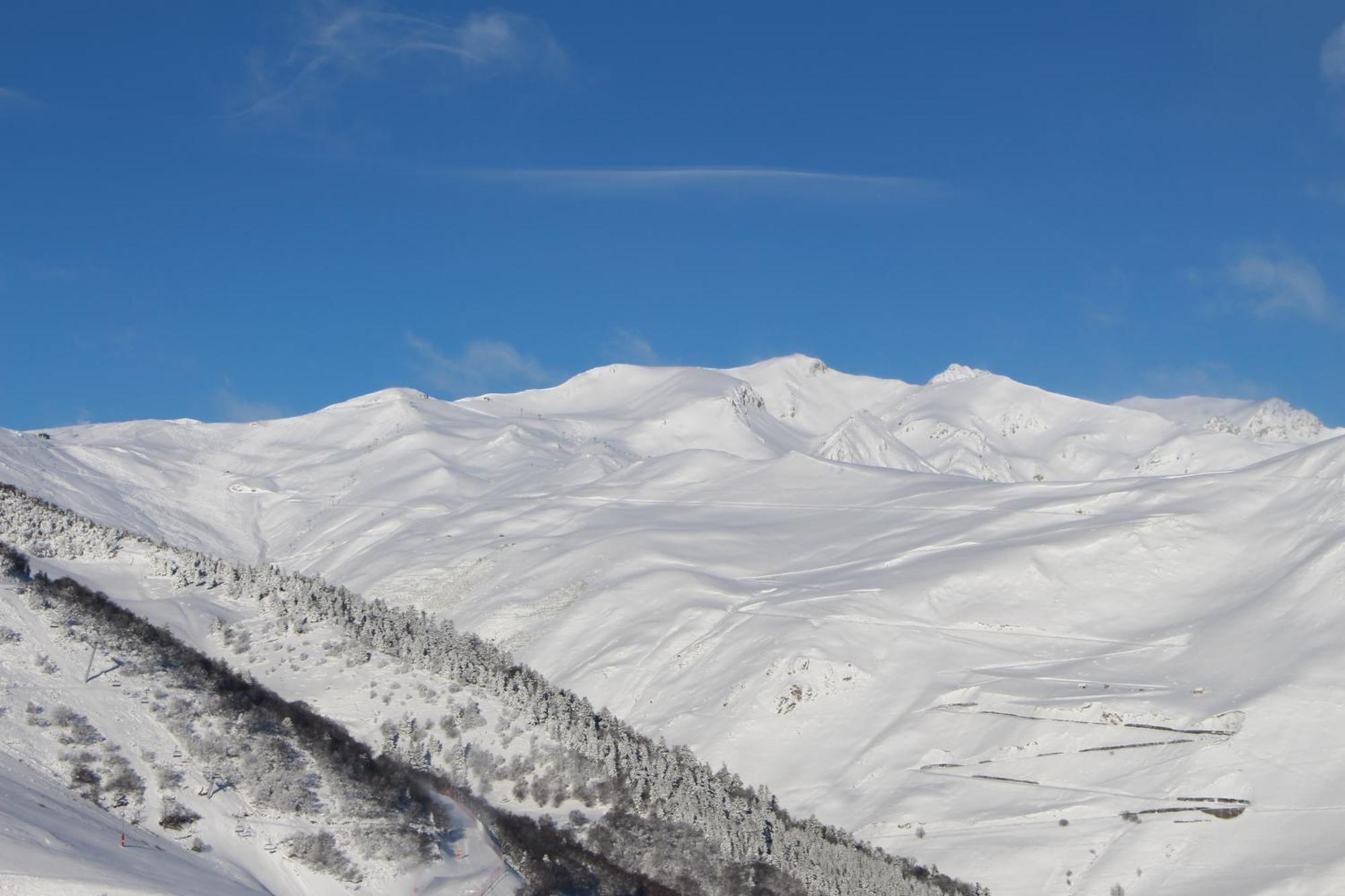 Le Pourquoi Pas Hostel Saint-Lary-Soulan Kültér fotó
